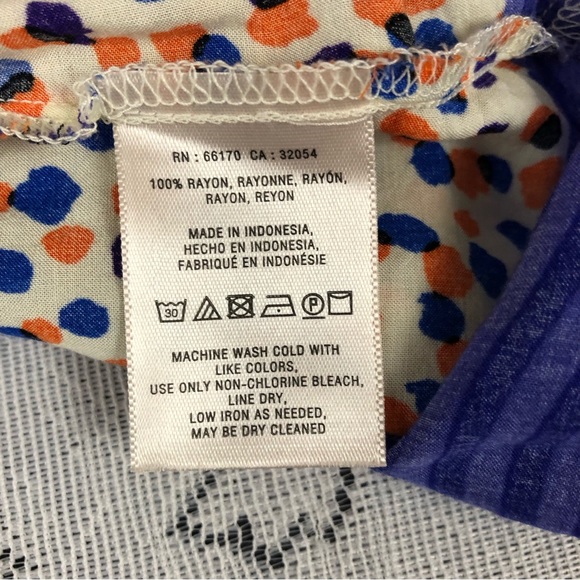 Women's Maeve Anthropologie White/Orange/Blue Abstract Sleeveless Blouse. Size 2 - Picture 9 of 11